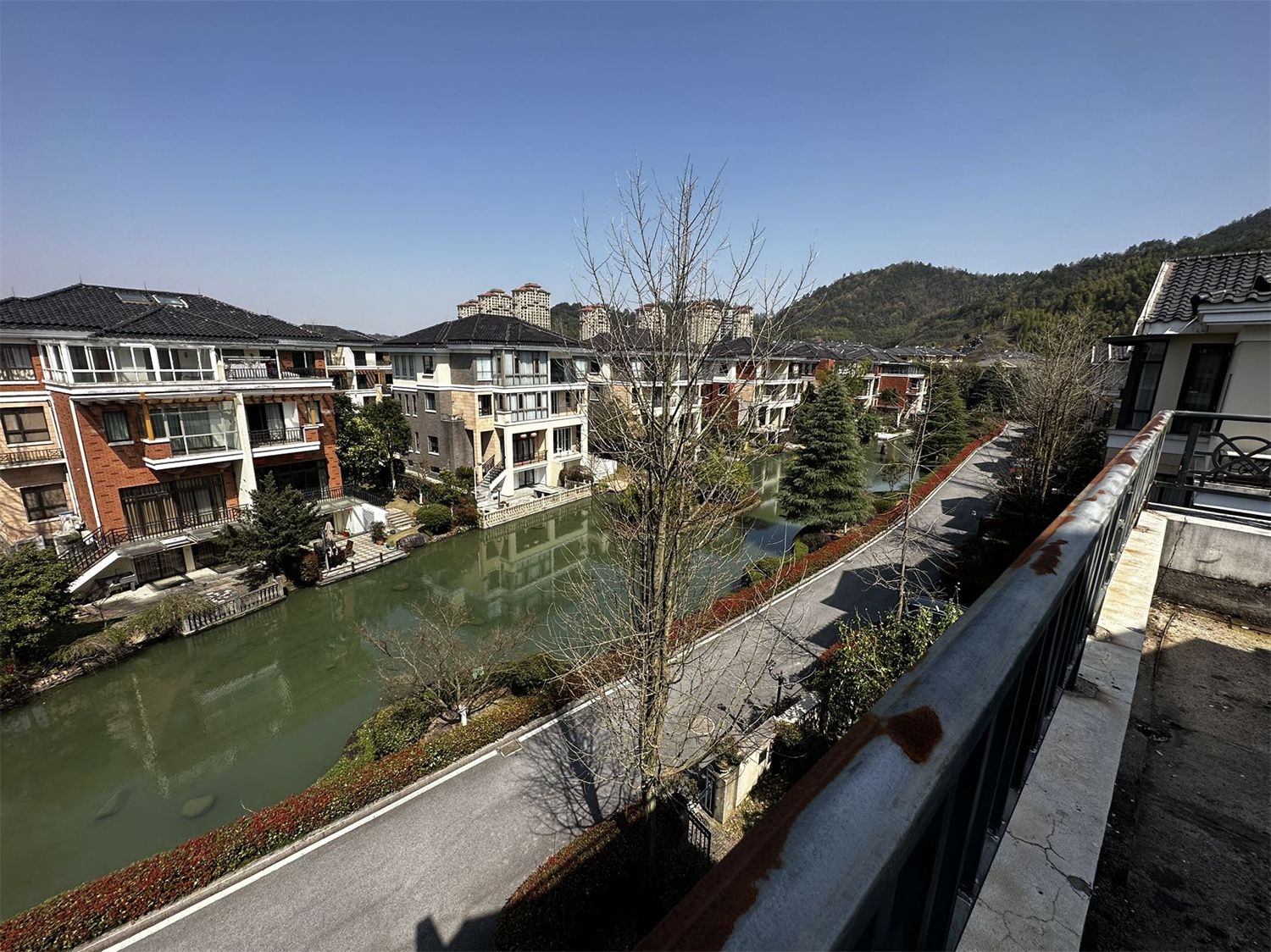 仙源欧境仙汇岛 上下5层  380平